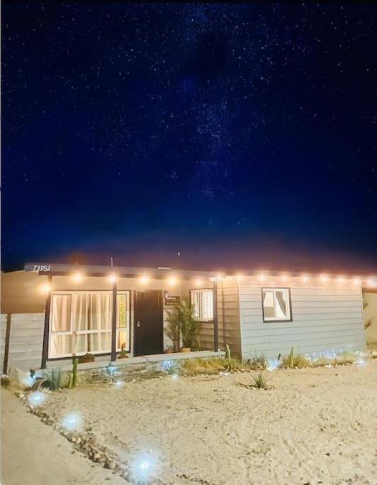 The Desert Monroe-Hot Tub-Firepit-Games-By Joshua Tree National Park Twentynine Palms Exterior photo
